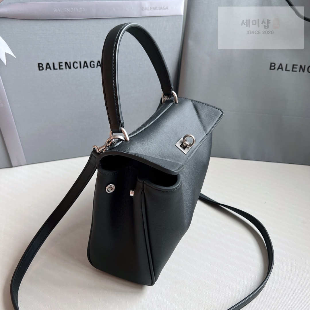 발렌시아가 발렌시아가 미니 로데오 블랙 Bag 2번 이미지