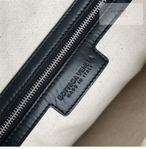 Bottega Veneta 보테가베네타 겟어웨이 탑 핸들 백 “ 3 COLOR ” 다크머스타드 Bag 22번 이미지