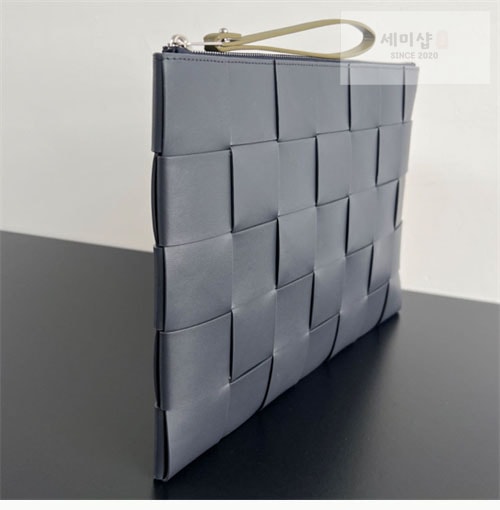 Bottega Veneta 보테가베네타 그레인 인트레치오 위빙 파우치 Bag 40번 이미지