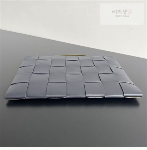 Bottega Veneta 보테가베네타 그레인 인트레치오 위빙 파우치 Bag 35번 이미지