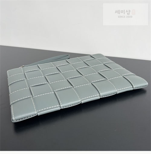 Bottega Veneta 보테가베네타 그레인 인트레치오 위빙 파우치 Bag 46번 이미지