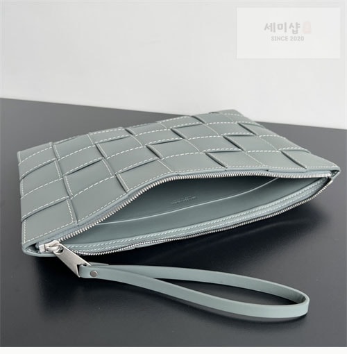 Bottega Veneta 보테가베네타 그레인 인트레치오 위빙 파우치 Bag 42번 이미지