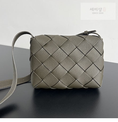 Bottega Veneta 보테가베네타 디아고 메신저백 795637 3컬러 Bag 21번 이미지