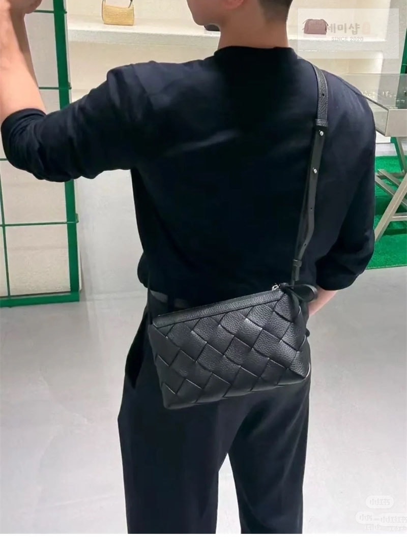Bottega Veneta 보테가베네타 디아고 지퍼 메신저 백 837112 블랙 Bag 5번 이미지