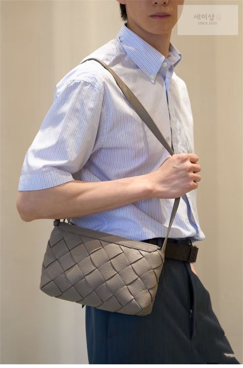 Bottega Veneta 보테가베네타 디아고 지퍼 메신저 백 837112 블랙 Bag 10번 이미지