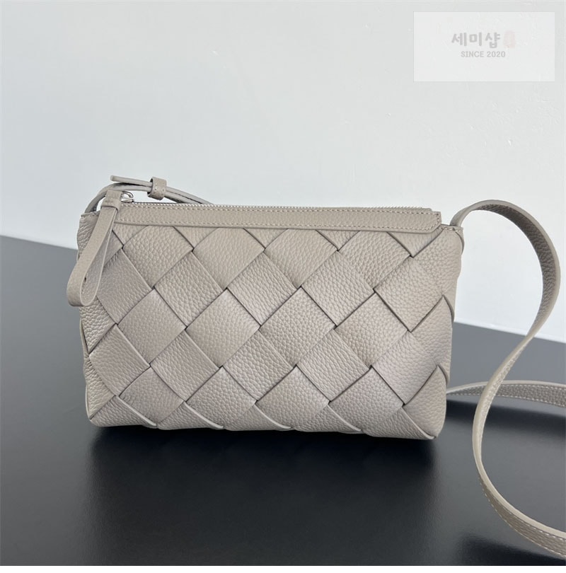 Bottega Veneta 보테가베네타 디아고 지퍼 메신저 백 837112 블랙 Bag 17번 이미지