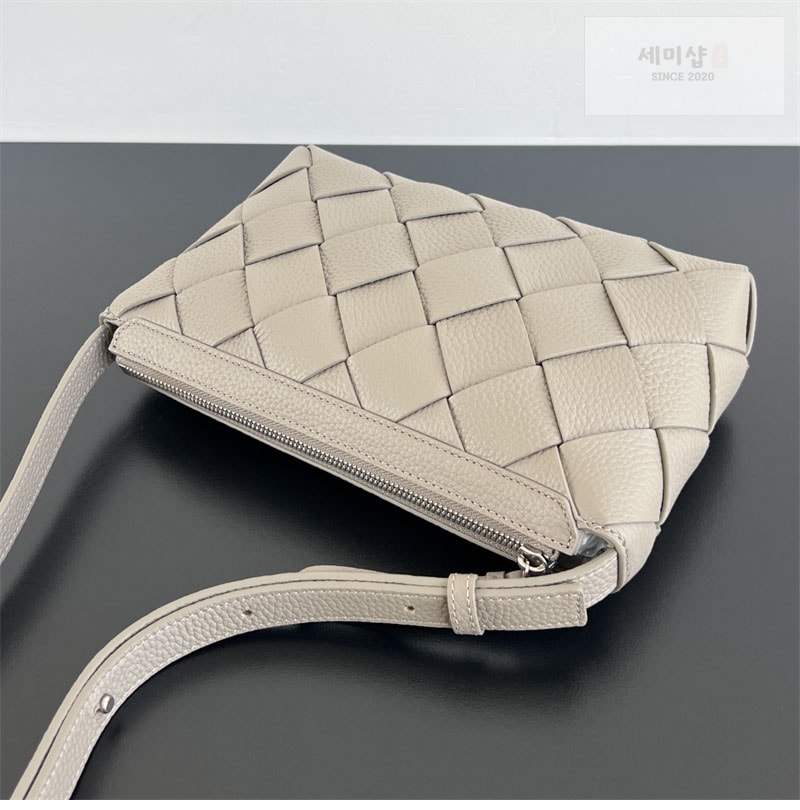 Bottega Veneta 보테가베네타 디아고 지퍼 메신저 백 837112 블랙 Bag 18번 이미지