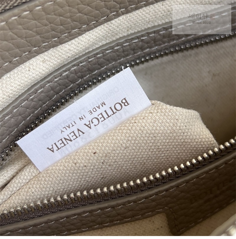 Bottega Veneta 보테가베네타 디아고 지퍼 메신저 백 837112 블랙 Bag 23번 이미지