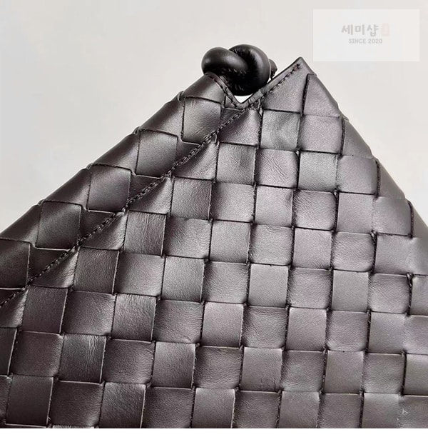 Bottega Veneta 보테가베네타 라지 플랫 루프 백“ 2 COLOR ” 블랙 Bag 16번 이미지