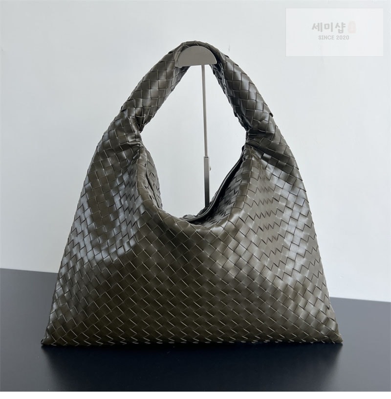 Bottega Veneta 보테가베네타 라지 홉 인트레치아토 숄더백 카키 Bag 1번 이미지