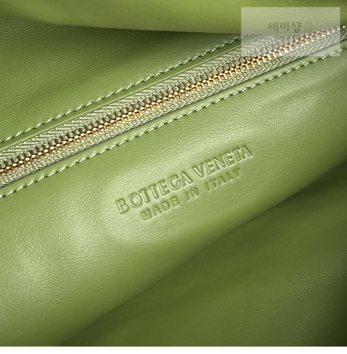 Bottega Veneta 보테가베네타 라지 홉 호보 숄더 백 올리브 Bag 10번 이미지