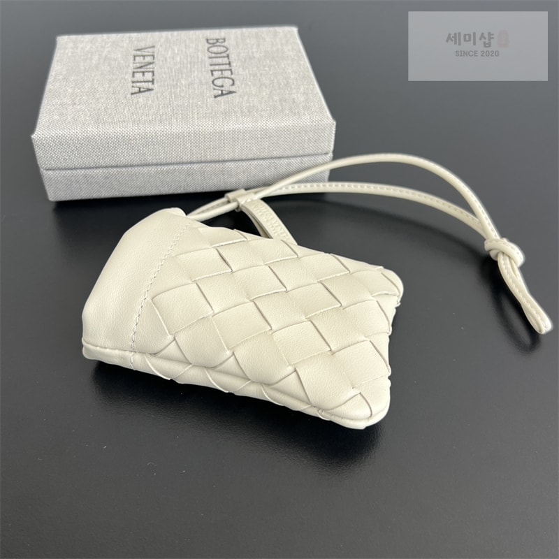 보테가베네타 보테가베네타 마이크로 더스트 백 843903 1 Bag 3번 이미지
