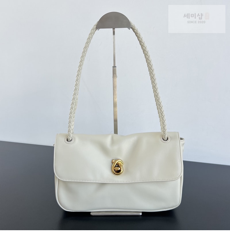 보테가베네타 보테가베네타 매디슨 플랩 놋 숄더 백 폰단트 “ 4 COLOR ” 블루 Bag 15번 이미지