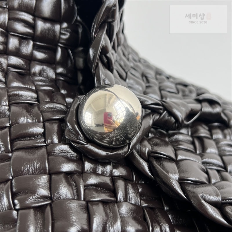 Bottega Veneta 보테가베네타 맥시 토스카 핸드백 “ 2 COLOR ” 블랙 Bag 4번 이미지