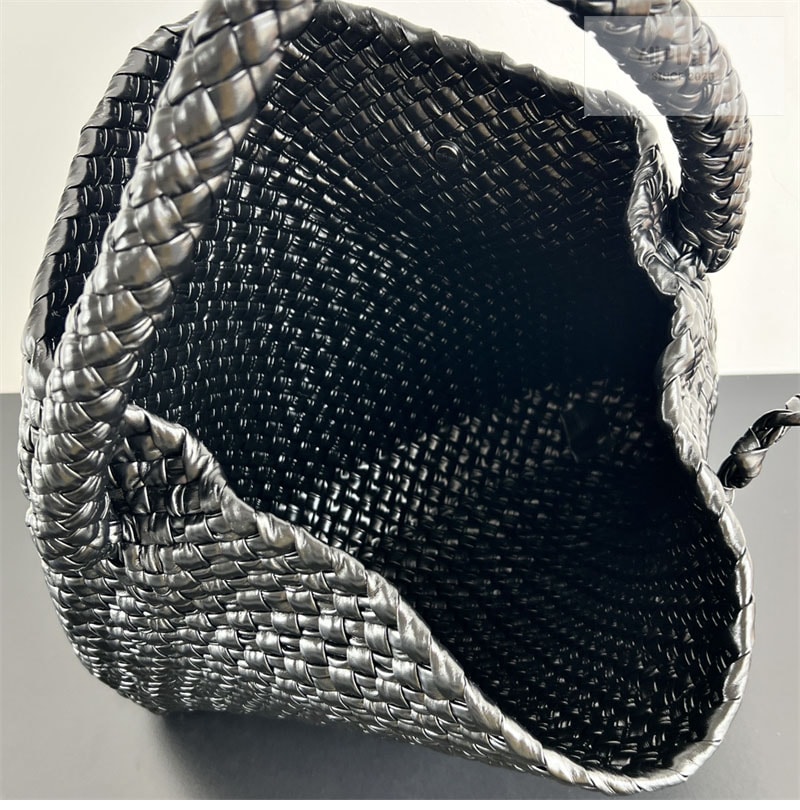 Bottega Veneta 보테가베네타 맥시 토스카 핸드백 “ 2 COLOR ” 블랙 Bag 18번 이미지