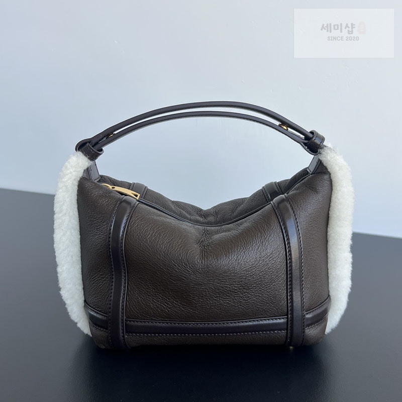 Bottega Veneta 보테가베네타 미니 윌리스 탑 핸들 백 폰단트 Bag 1번 이미지