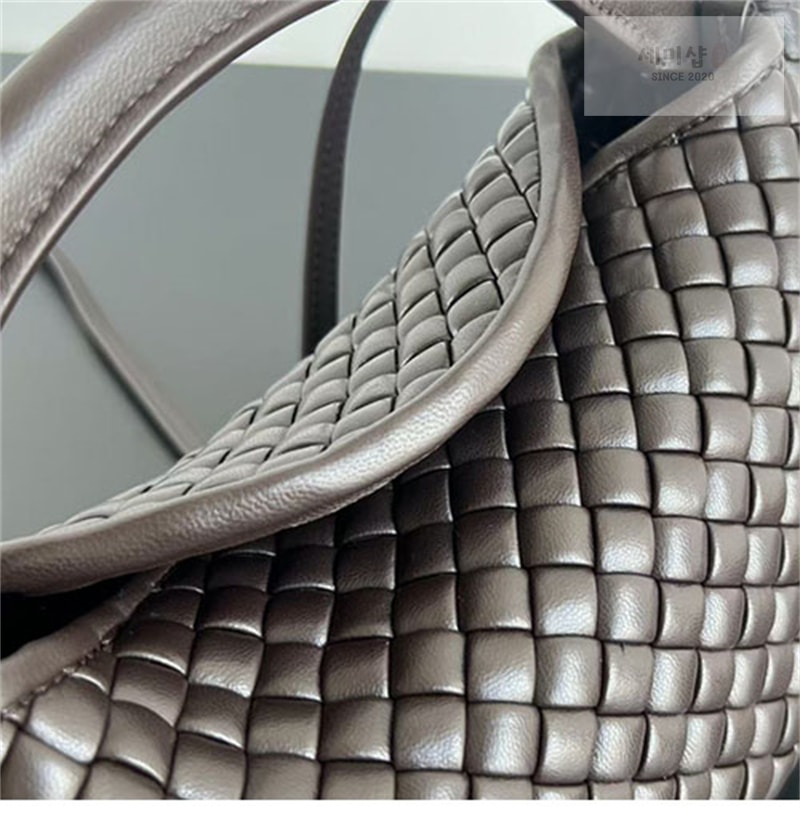 Bottega Veneta 보테가베네타 미니 코블 탑 핸들 백 “ 8 COLOR ” 앨지 Bag 19번 이미지