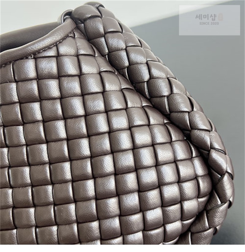 Bottega Veneta 보테가베네타 미니 코블 탑 핸들 백 “ 8 COLOR ” 앨지 Bag 3번 이미지