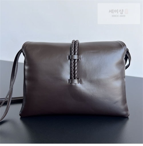 Bottega Veneta 보테가베네타 미듐 리베르타 백 “ 3 COLOR ” 블랙 Bag 11번 이미지