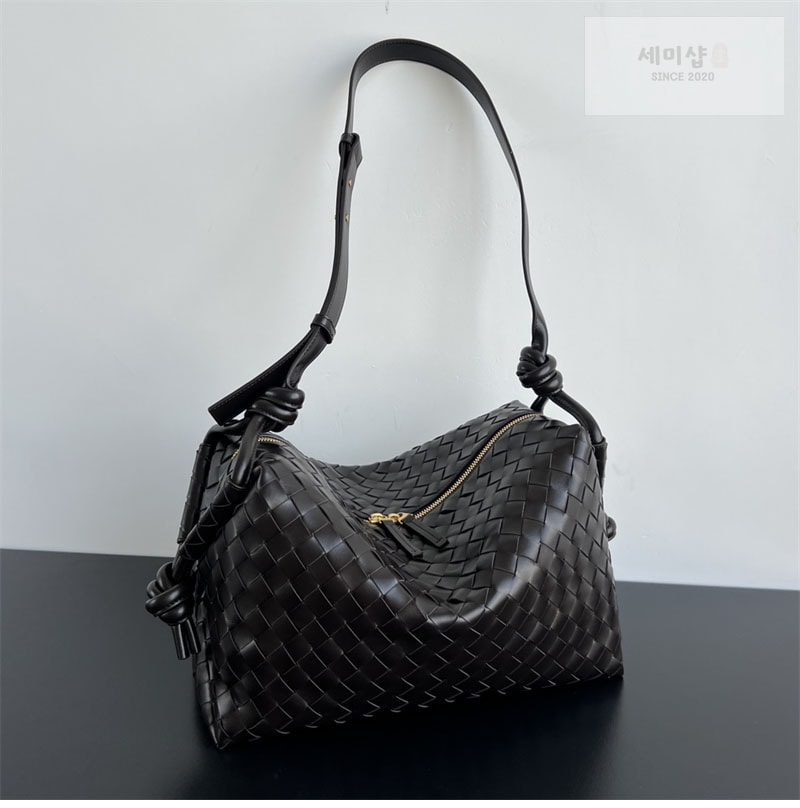 Bottega Veneta 보테가베네타 미디엄 루프 위켄더 “ 2 COLOR ” 다크 브라운 Bag 8번 이미지