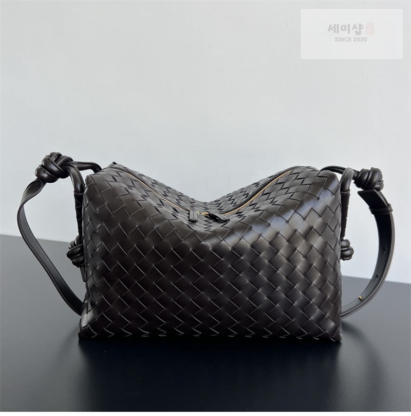 Bottega Veneta 보테가베네타 미디엄 루프 위켄더 “ 2 COLOR ” 다크 브라운 Bag 3번 이미지
