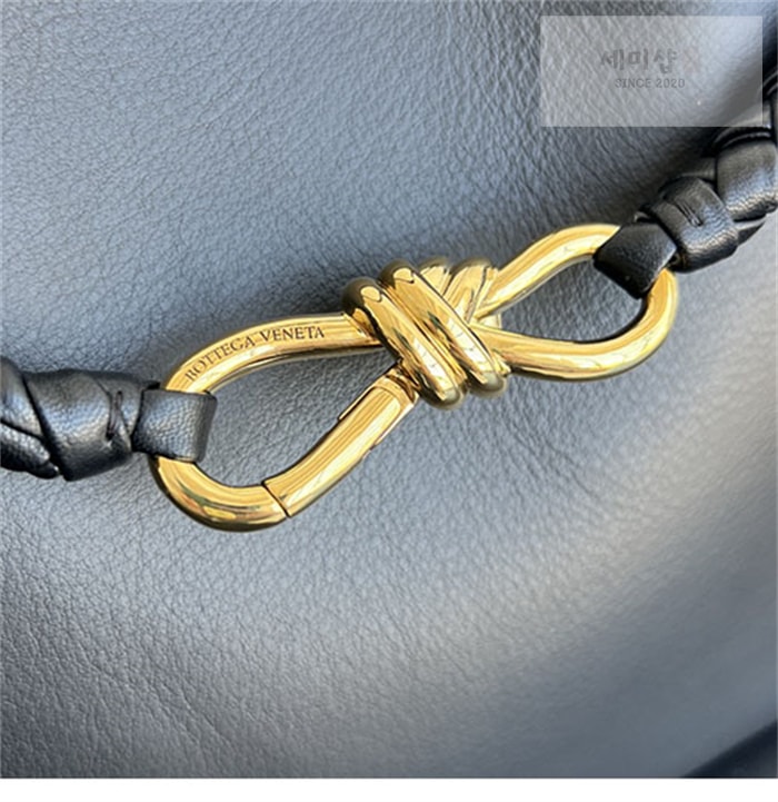 Bottega Veneta 보테가베네타 미디엄 안디아모 탑 핸들 백 “ 5 COLOR ” 레드 Bag 3번 이미지