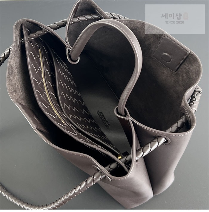 Bottega Veneta 보테가베네타 미디엄 안디아모 탑 핸들 백 “ 5 COLOR ” 레드 Bag 7번 이미지