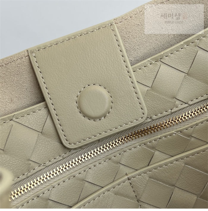 Bottega Veneta 보테가베네타 미디엄 안디아모 탑 핸들 백 “ 5 COLOR ” 레드 Bag 18번 이미지