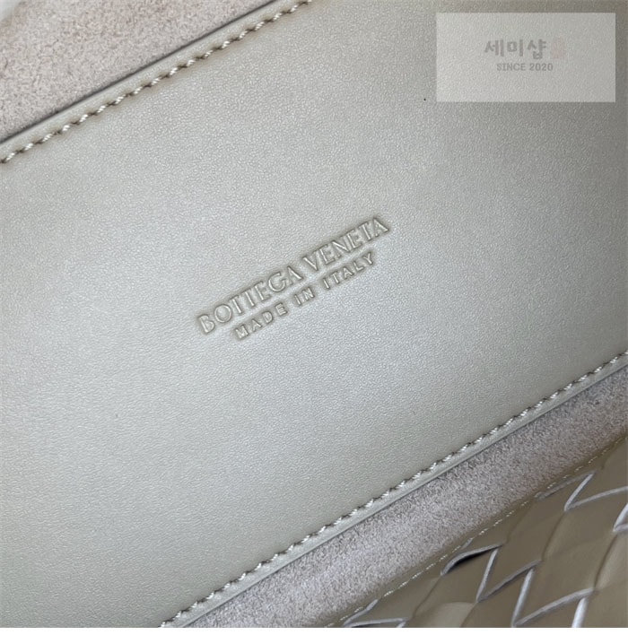 Bottega Veneta 보테가베네타 미디엄 안디아모 탑 핸들 백 “ 5 COLOR ” 레드 Bag 10번 이미지
