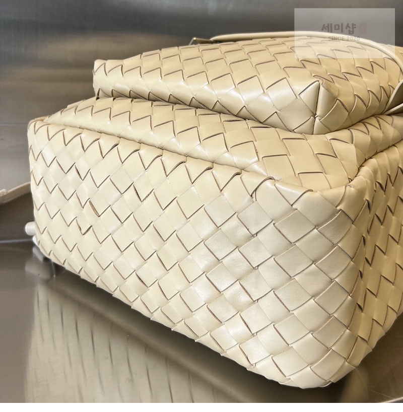 Bottega Veneta 보테가베네타 미디엄 인트레치아토 백팩 “ 8COLOR ” 1# Bag 11번 이미지