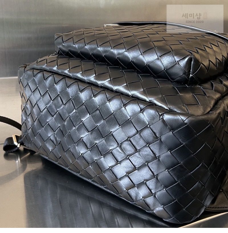 Bottega Veneta 보테가베네타 미디엄 인트레치아토 백팩 “ 8COLOR ” 1# Bag 22번 이미지