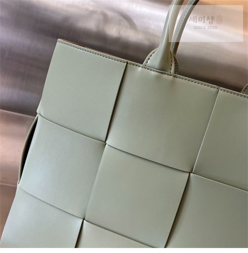 Bottega Veneta 보테가베네타 미디엄 인트레치아토 아르코 토트 백 “ 11 COLOR ” 그레이 Bag 16번 이미지