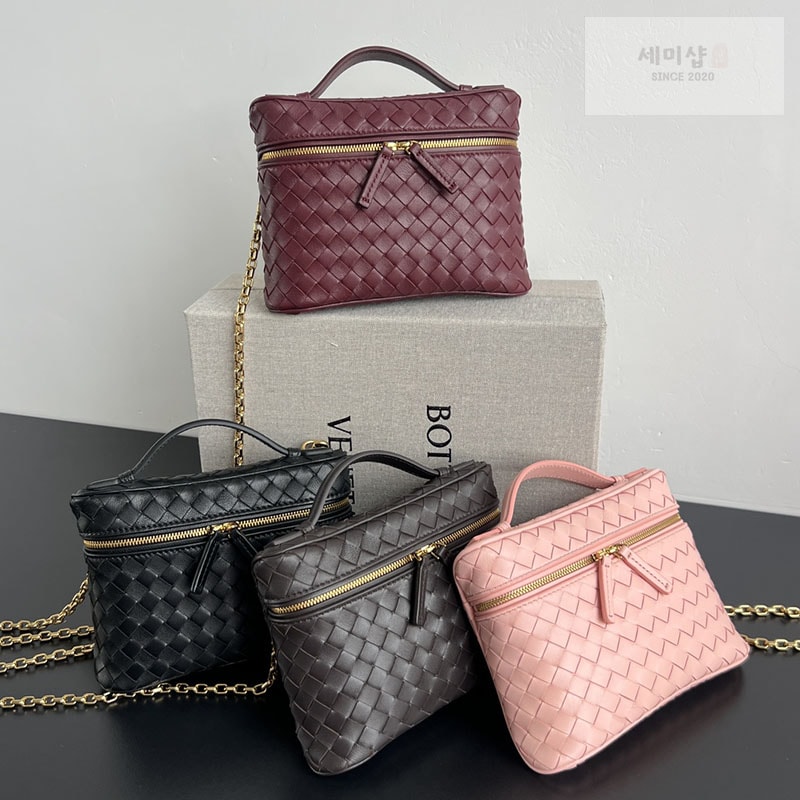Bottega Veneta 보테가베네타 소프트 베니티 백 “ 5 COLOR ” 레드 Bag 4번 이미지