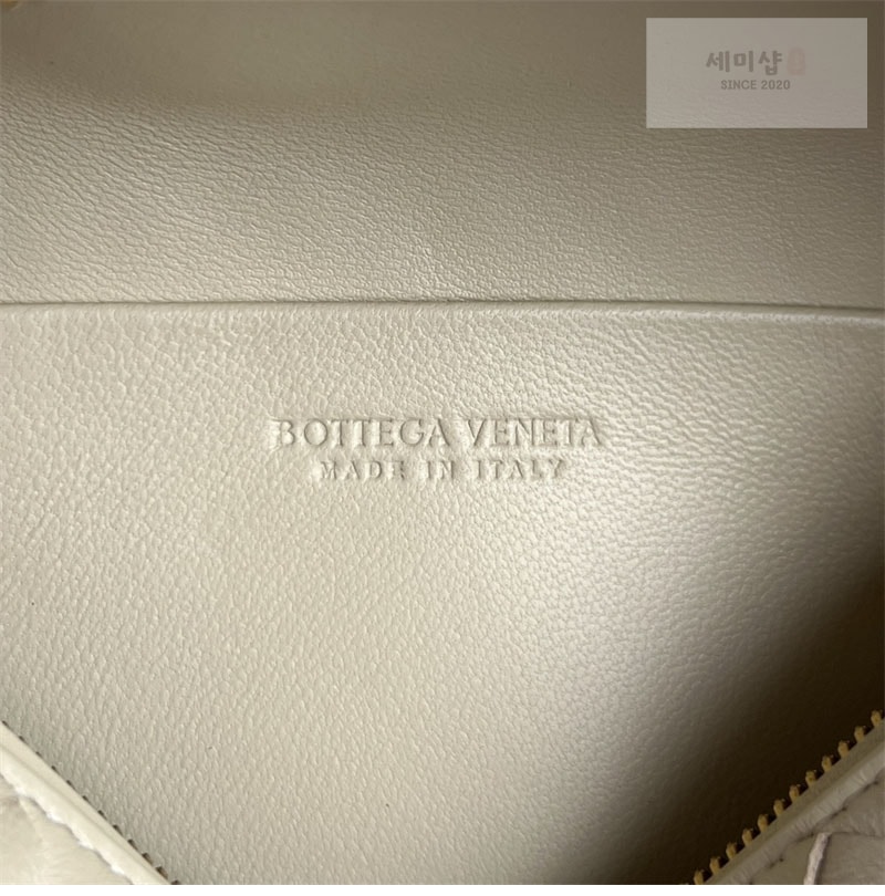 Bottega Veneta 보테가베네타 소프트 베니티 백 “ 5 COLOR ” 레드 Bag 15번 이미지