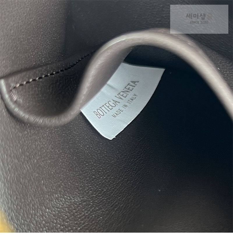 Bottega Veneta 보테가베네타 소프트 베니티 백 “ 5 COLOR ” 레드 Bag 10번 이미지