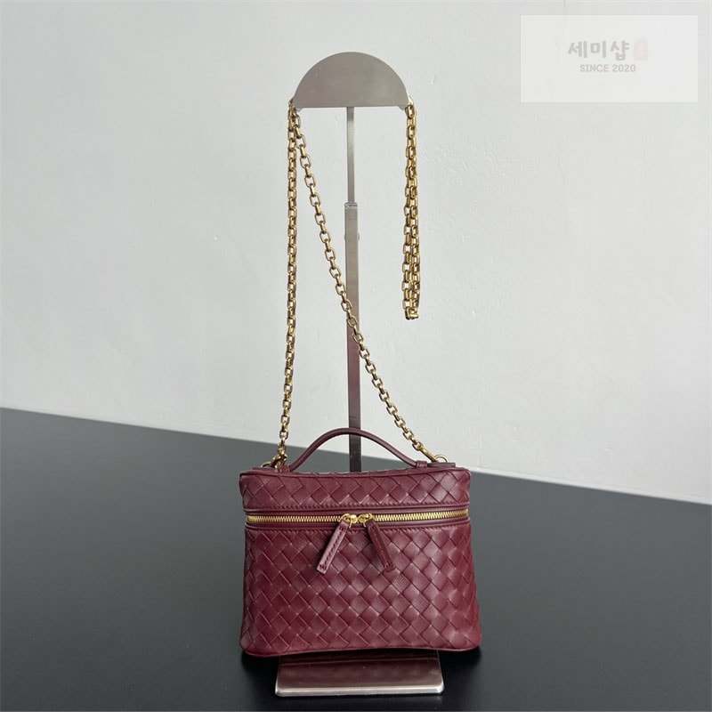 Bottega Veneta 보테가베네타 소프트 베니티 백 “ 5 COLOR ” 레드 Bag 19번 이미지