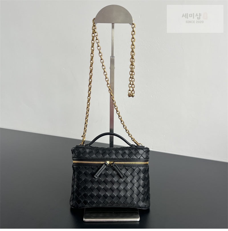 Bottega Veneta 보테가베네타 소프트 베니티 백 “ 5 COLOR ” 레드 Bag 27번 이미지