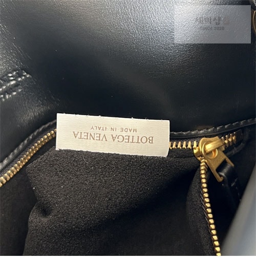 Bottega Veneta 보테가베네타 스몰 리베르타 백 “ 4 COLOR ” 블랙 Bag 17번 이미지