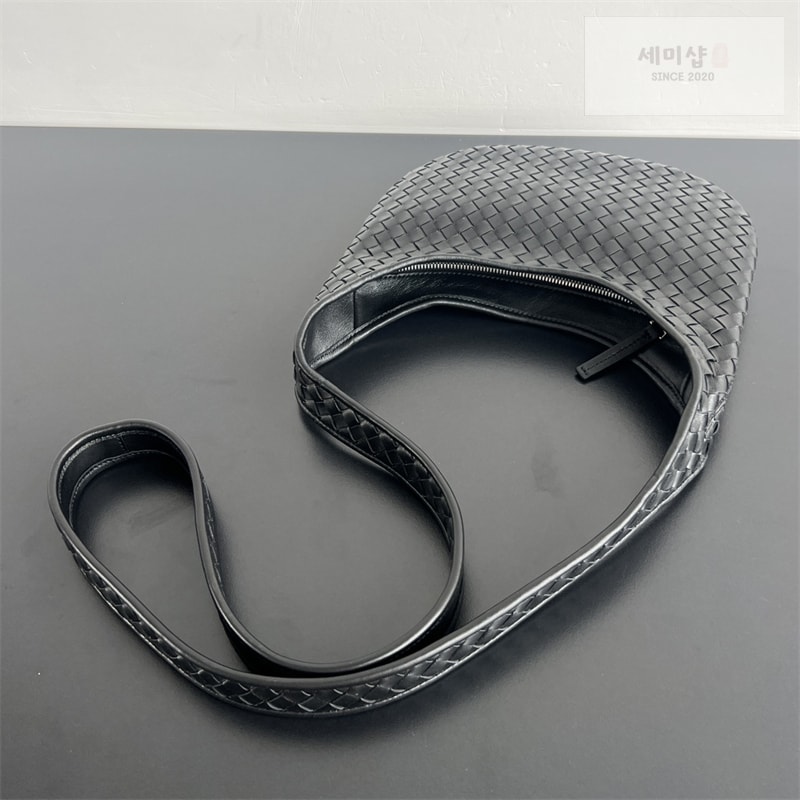 Bottega Veneta 보테가베네타 스몰 베네토 숄더백 블랙 Bag 3번 이미지