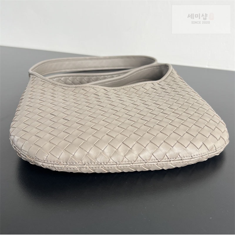 Bottega Veneta 보테가베네타 스몰 베네토 숄더백 그레이지 Bag 4번 이미지