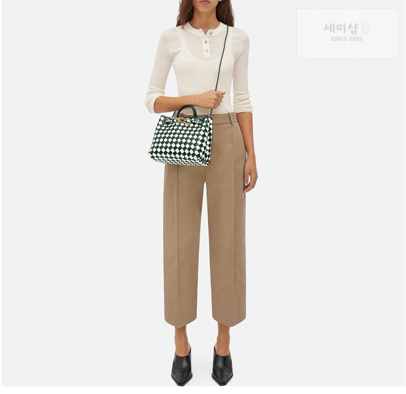 Bottega Veneta 보테가베네타 스몰 안디아모 탑 핸들 백 “ 2 COLOR ” 에메랄드 그린/글레이셔 Bag 10번 이미지