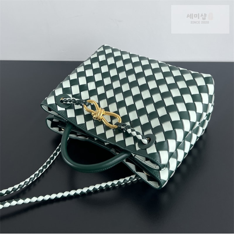 Bottega Veneta 보테가베네타 스몰 안디아모 탑 핸들 백 “ 2 COLOR ” 에메랄드 그린/글레이셔 Bag 12번 이미지