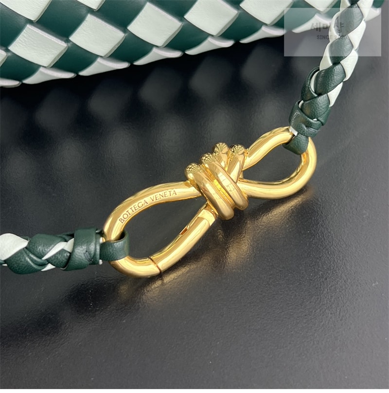 Bottega Veneta 보테가베네타 스몰 안디아모 탑 핸들 백 “ 2 COLOR ” 에메랄드 그린/글레이셔 Bag 13번 이미지