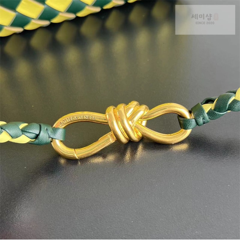 Bottega Veneta 보테가베네타 스몰 안디아모 탑 핸들 백 “ 2 COLOR ” 에메랄드 그린/글레이셔 Bag 9번 이미지