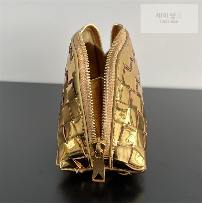Bottega Veneta 보테가베네타 스몰 인트레치아토 반달 뷰티 파우치 “ 7COLOR ” 그레이+그린+블루 Bag 7번 이미지