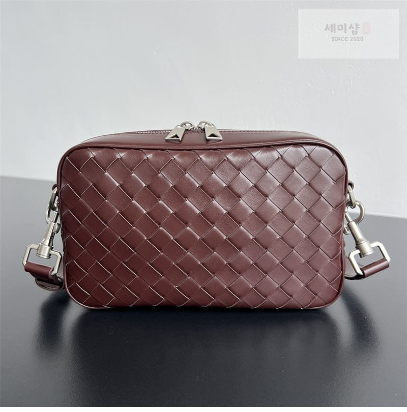 보테가베네타 보테가베네타 스몰 인트레치아토 카메라 백 “ 7 COLOR ” 1# Bag 16번 이미지