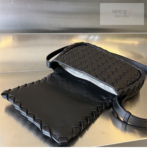 Bottega Veneta 보테가베네타 스몰 코블 숄더백 “ 4 COLOR ” 블랙 Bag 27번 이미지