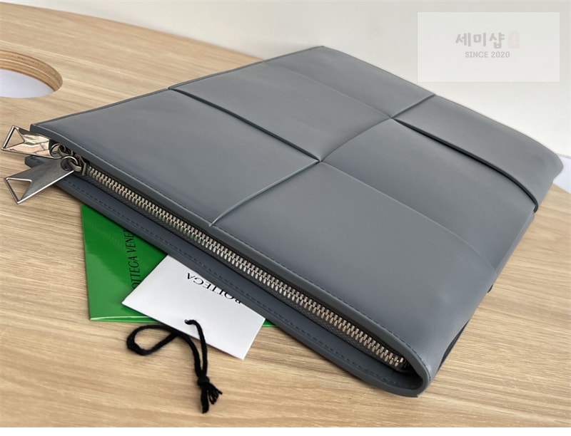 Bottega Veneta 보테가베네타 아르코 도큐먼트 케이스 “ 4 COLOR ” 그레이 Bag 14번 이미지