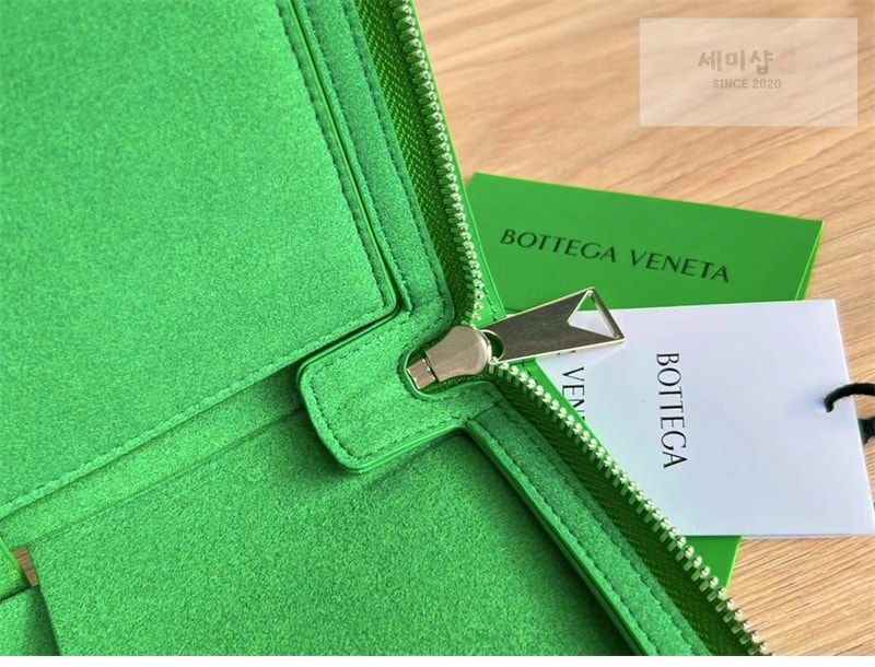 Bottega Veneta 보테가베네타 아르코 도큐먼트 케이스 “ 4 COLOR ” 그레이 Bag 22번 이미지