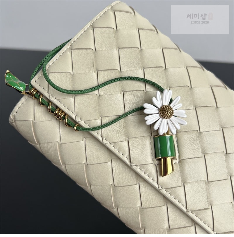 Bottega Veneta 보테가베네타 안디아모 데이지 파우치 “ 4 COLOR ” 그린 Bag 5번 이미지